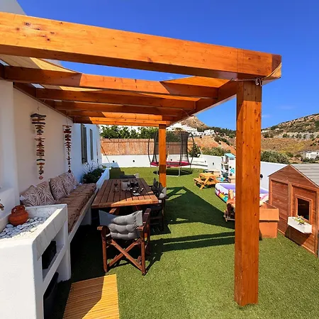 Apademia Luxury Appartement Skyros